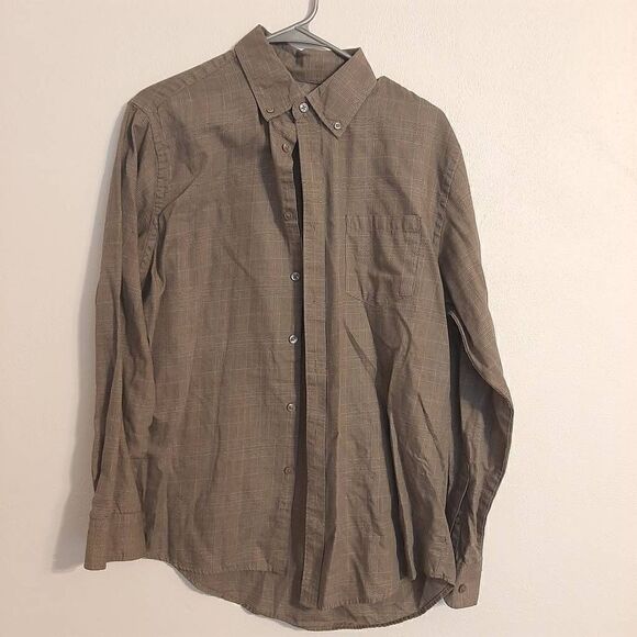 Van Heusen medium 15-15 1/2 long sleeve plaid shirt - Picture 1 of 3